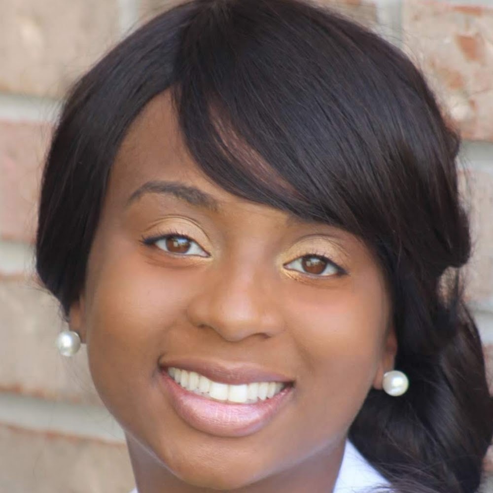 Meet your Posher, Candace